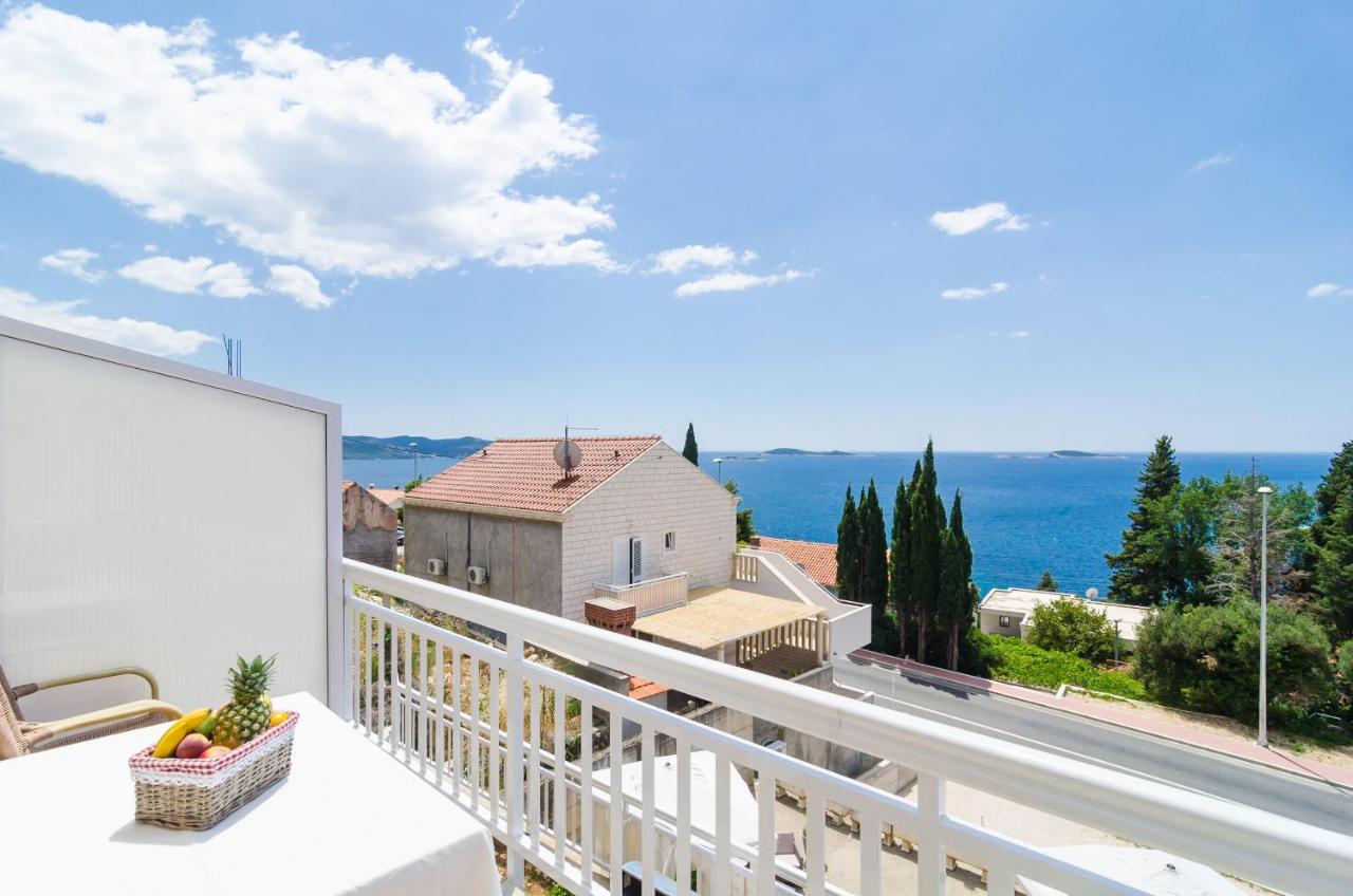 Apartments Villa Silvana 믈리니 외부 사진